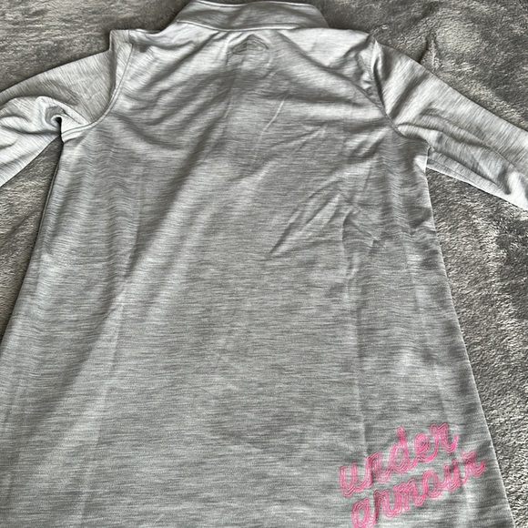 Under Armour Youth Large Heat Gear 1/2 zip up Pull Over - Picture 6 of 6